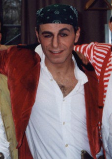 Daniele Nonnis als Seeräuber Cecco in Peter Pan